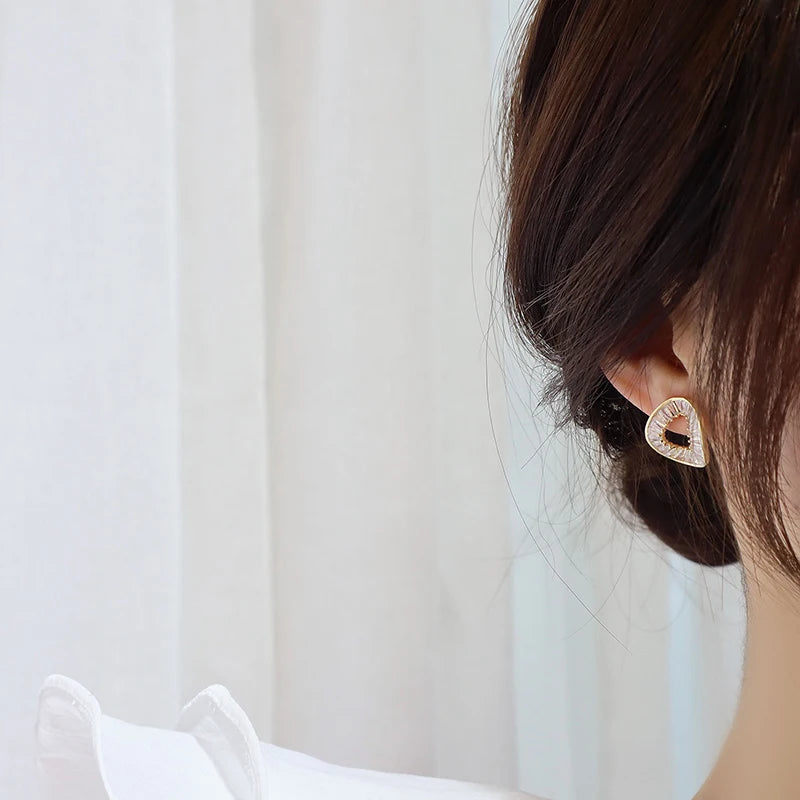 Luna Halo Studs