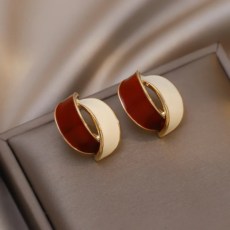 Sculpted Arc Studs